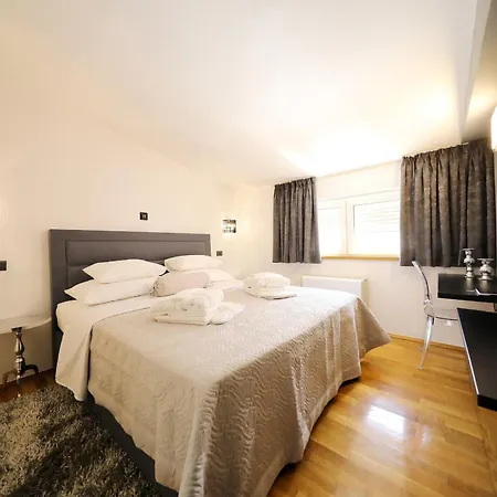 Amarena Zadarvillas Вілла Задар